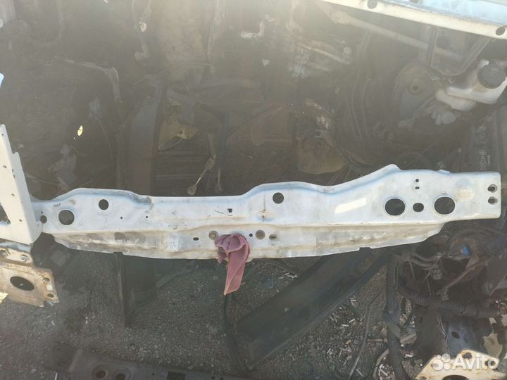 Панель передняя (телевизор ) форд транзит