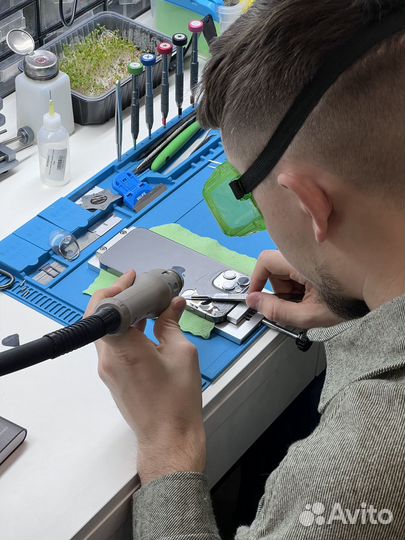 Замена заднего стекла iPhone