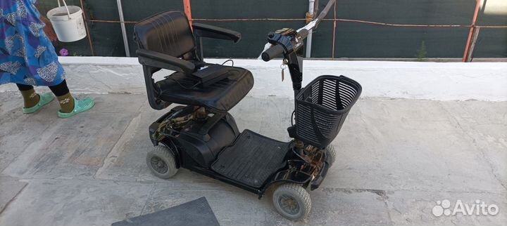 Инвалидная электроколяска