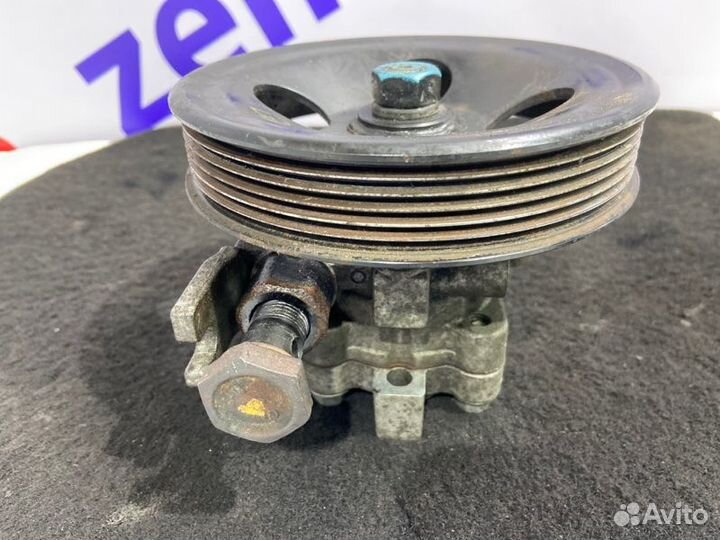 Гидроусилитель Kia Sorento XM D4HB 2011Г