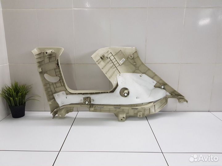 Обшивка багажника левая (Geely Atlas)