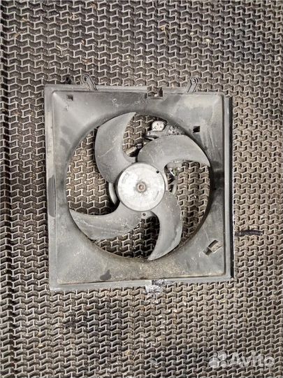 Вентилятор радиатора Mitsubishi Space Star, 2000