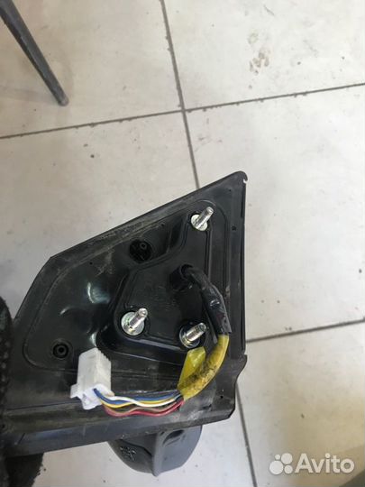 Зеркало заднего вида прав. Mitsubishi Lancer