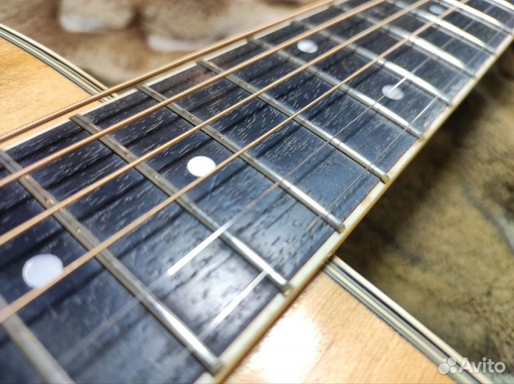 Акустическая фолк гитара Yamaha FG-202D