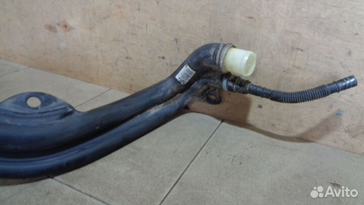 Горловина топливного бака Renault Fluence