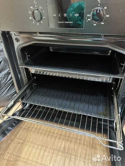 Духовой шкаф