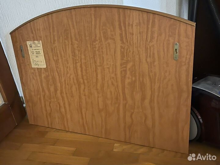 Зеркало навесное