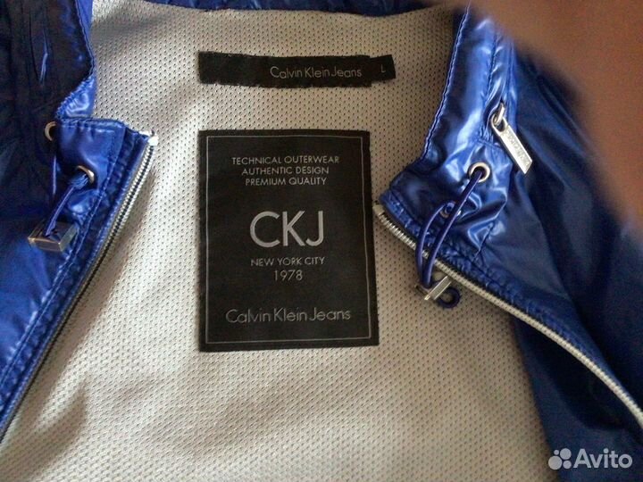 Куртка мужская от Calvin Klein ветровка
