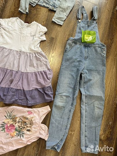 Пакет одежды на девочку 134-140