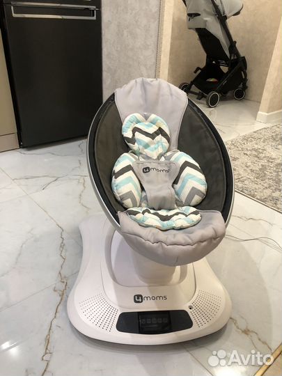 Детские электронные качели 4moms