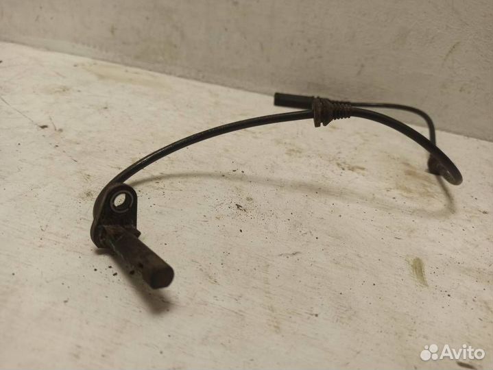 Датчик ABS передний 34526771776