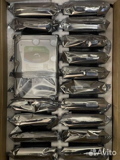 Жесткий диск Seagate Skyhawk 8 тб st8000vx004