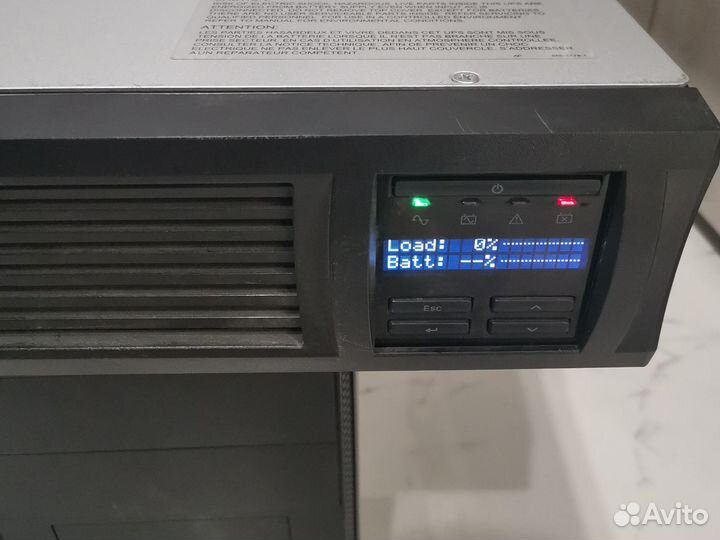 Ибп APC SMT1000RMI2U