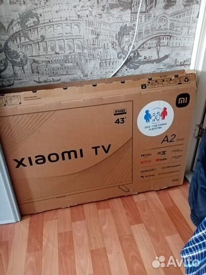 Продам телевизор новый