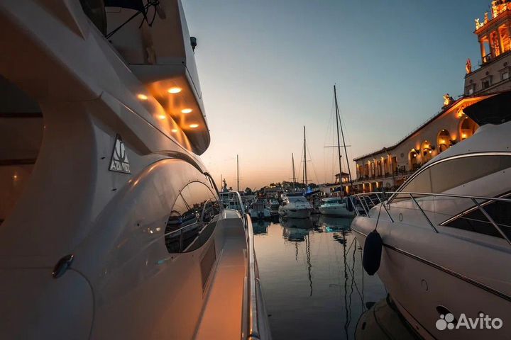 Яхта Азимут (Azimut) 68 plus