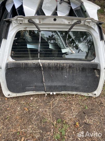 Крышка багажника Opel Agila B