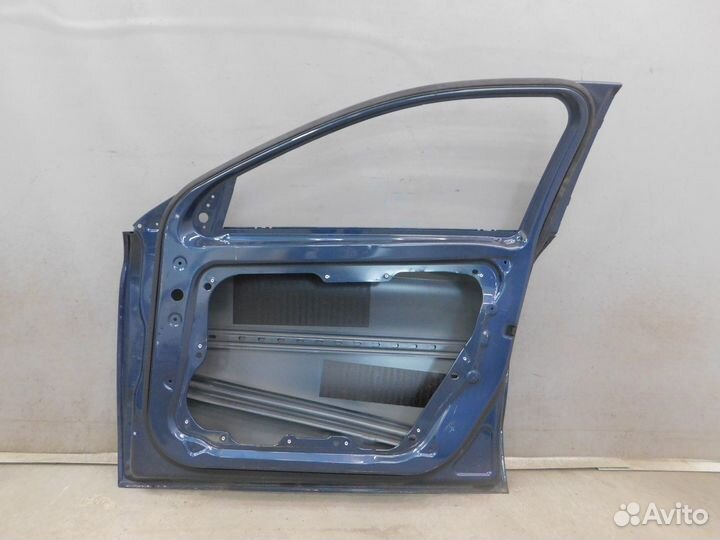 Дверь передняя прав. Mercedes-Benz GLA-Class X156