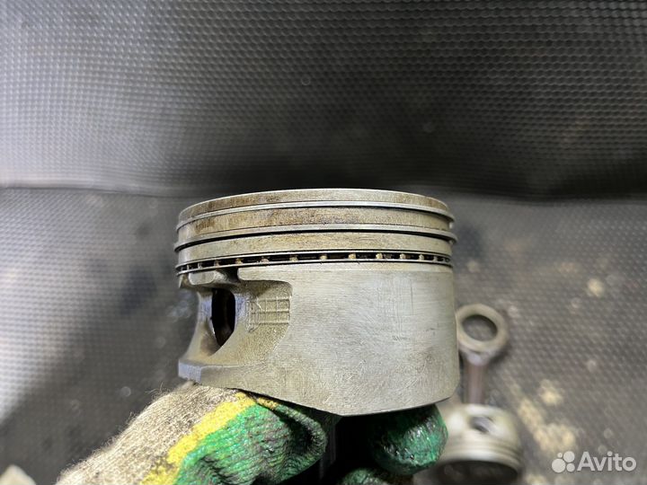 Шатун, поршень Opel Vectra b Z16XE