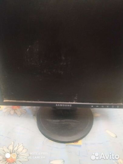 Монитор Samsung206