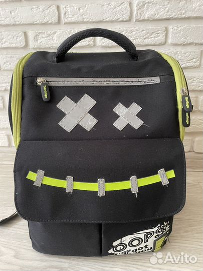 Школьный рюкзак