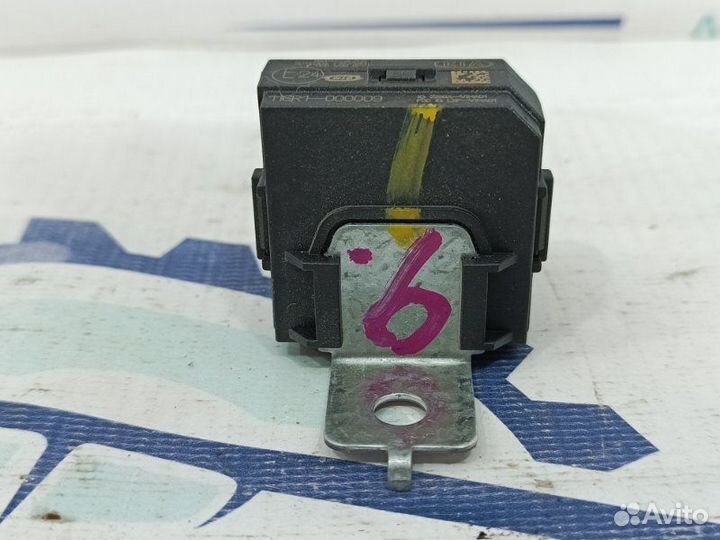Блок имобилайзера Kia Venga YN G4FA 2011