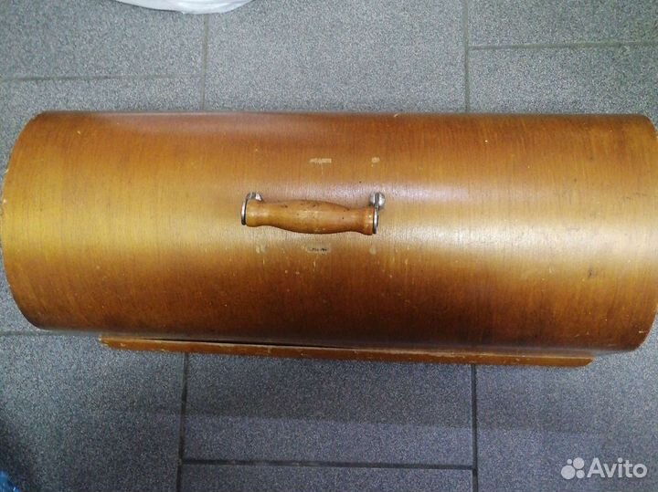 Крышка от швейной машины