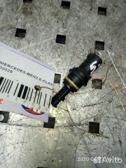 Датчик температуры Mercedes-Benz E-Class