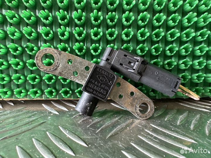 Датчик коленвала Renault Megane 2 1.6 K4M