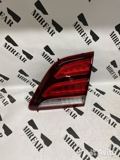 Задний правый внутренний фонарь Mercedes-Benz GLE