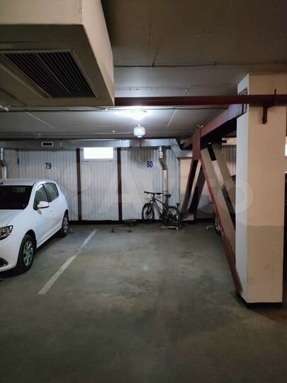 Машиноместо, 16 м²