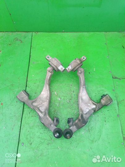 Передний рычаг nissan fuga