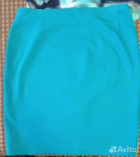 Одежда для женщины 54размера