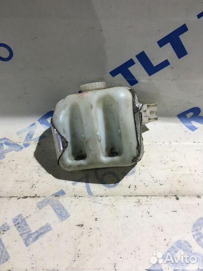 Бачок омывателя LADA granta 1.6 мт лифтбек