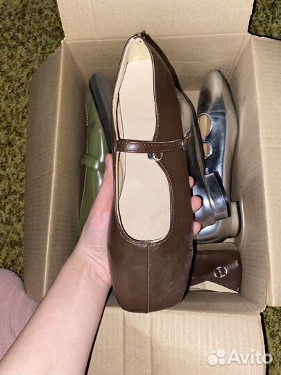 Женские вещи и обувь