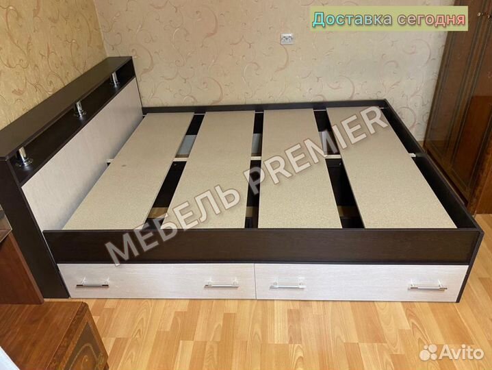 Кровать двухспальная новая