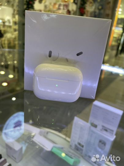 Беспроводный наушники белая AirPods Pro