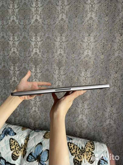 Macbook pro 13 m1 256gb