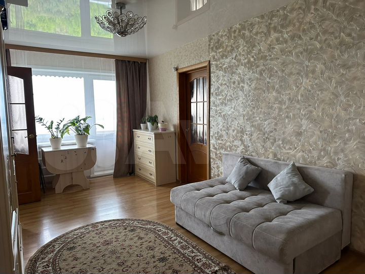 2-к. квартира, 48 м², 5/5 эт.