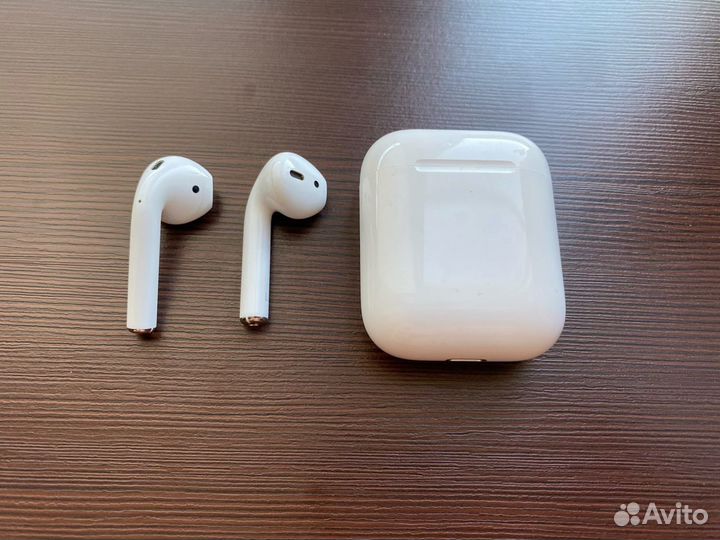 Наушники earpods вторые