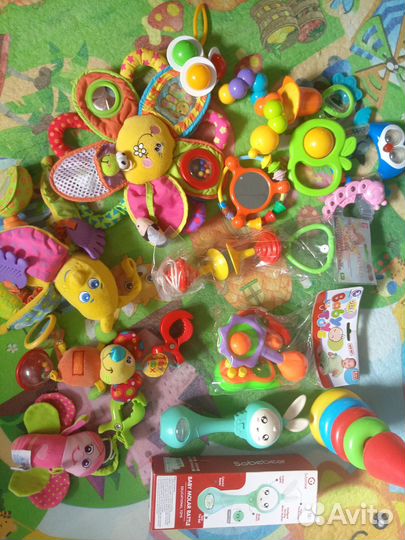 Игрушки пакетом от 0