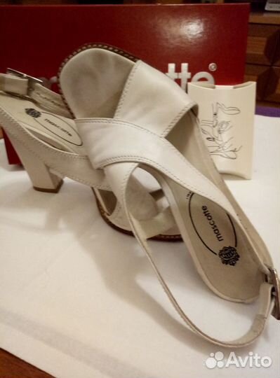 Босоножки женские Mascotte р.37