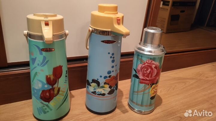 2 термоса