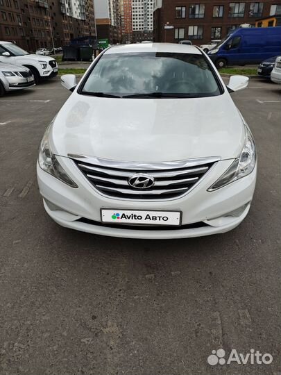 Hyundai Sonata 2.0 AT, 2013, 280 594 км