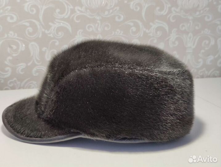 Меховая мужская кепка