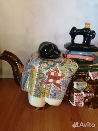 Чайник коллекционный. Toni Carter клеймо