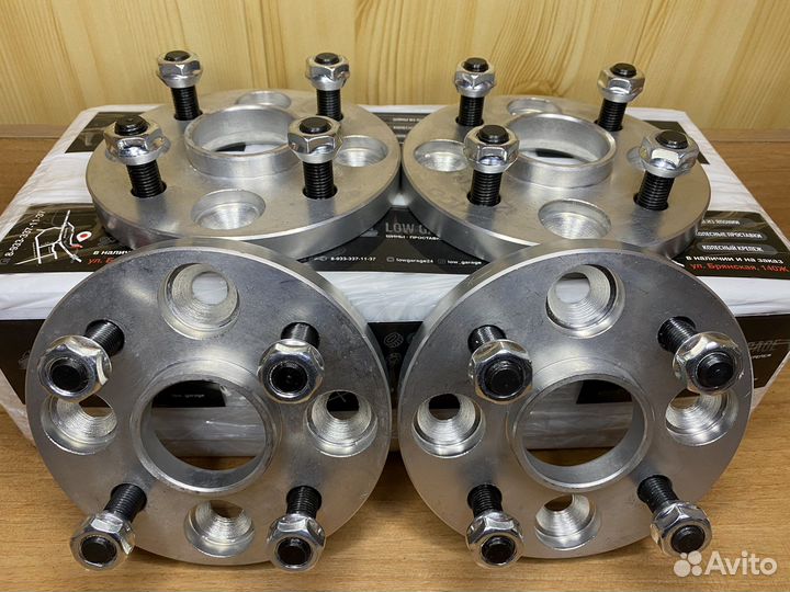 Проставки 4х100 15мм с крепежом. Новые