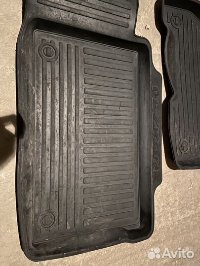 Автомобильные коврики Rezkon Comfort