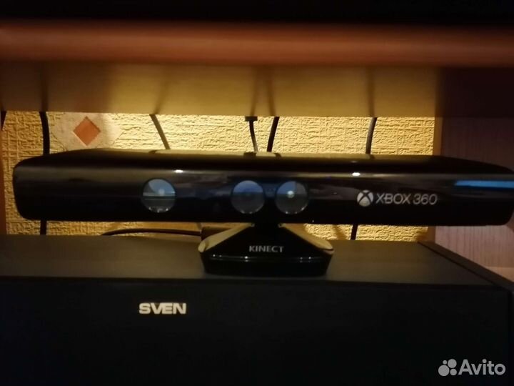 Консоль xbox 360 250 гб с kinect + диски