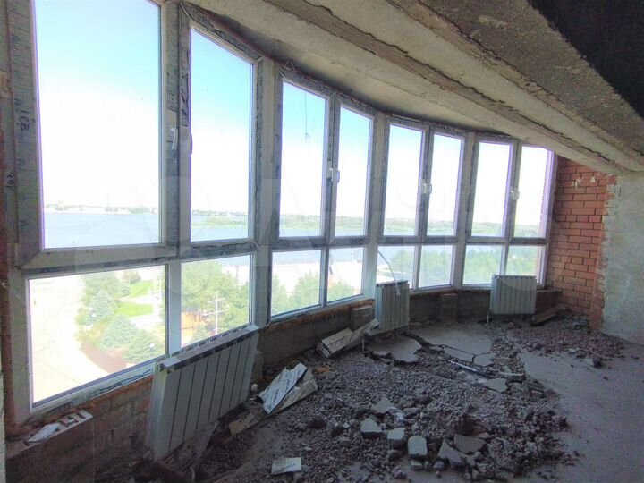 3-к. квартира, 208,2 м², 5/6 эт.