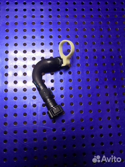 Трубка маслоотделителя Ford Focus 3 1.5